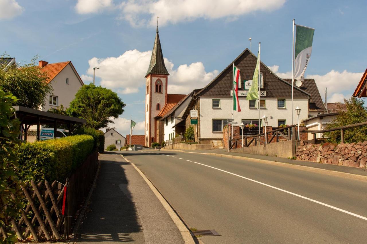 Hotel Landgasthof Hoelzer Fröndenberg Eksteriør billede